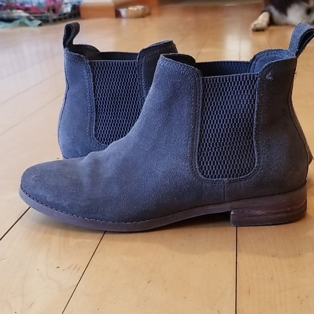 Toms Grey Suede Chelsea Ankle Boots